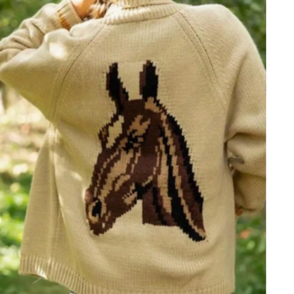 2 LEFT ! SALE HP ! 🪶 Boho Wild Horses Cardigan
